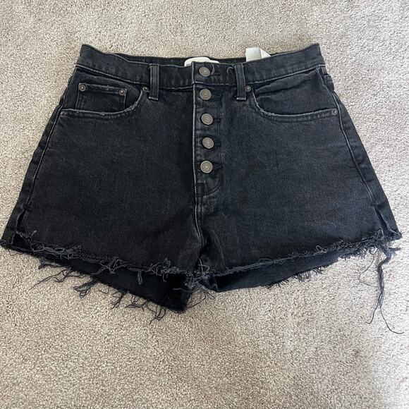 Abercrombie & Fitch High Rise Mom Short Black Distressed Hem Size‎ 27/4 - Picture 3 of 8